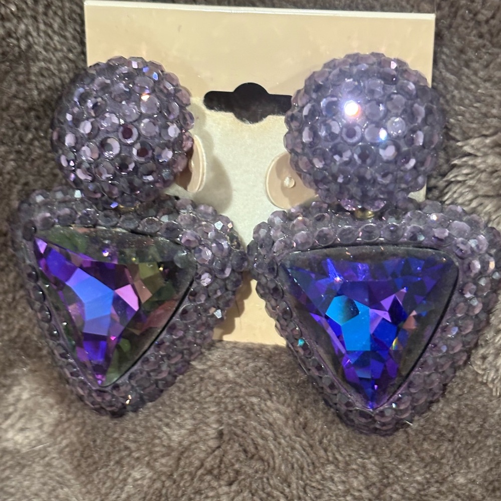 Vintage Bellini Elegant Purple Crystal Earrings